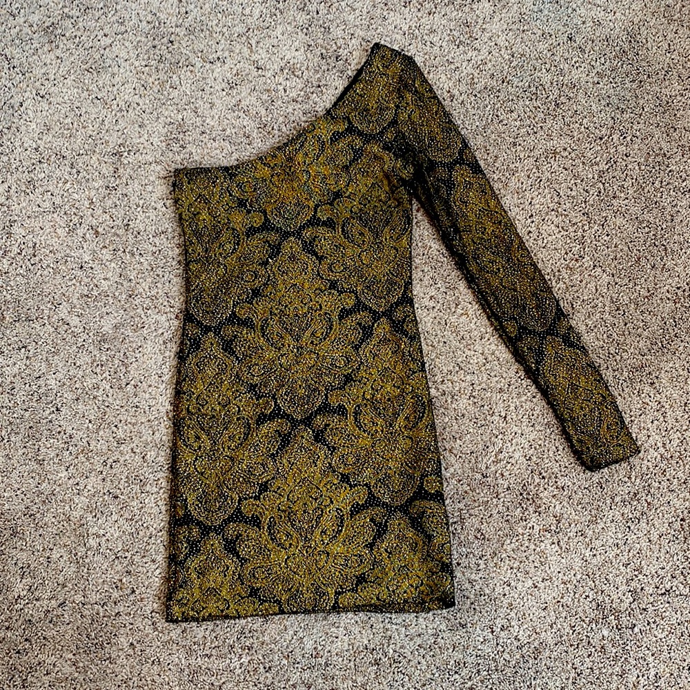 Beautiful mini asymmetrical black and gold party dress size Small